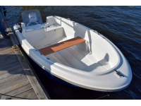 Купить Виза-Яхт Корпусная лодка Виза-Яхт ВИЗА Легант-350 с консолью Типовой цвет у официального дилера со скидкой