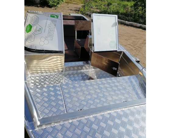 Корпусная лодка Тактика 450 DC