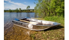 Корпусная лодка Тактика 320